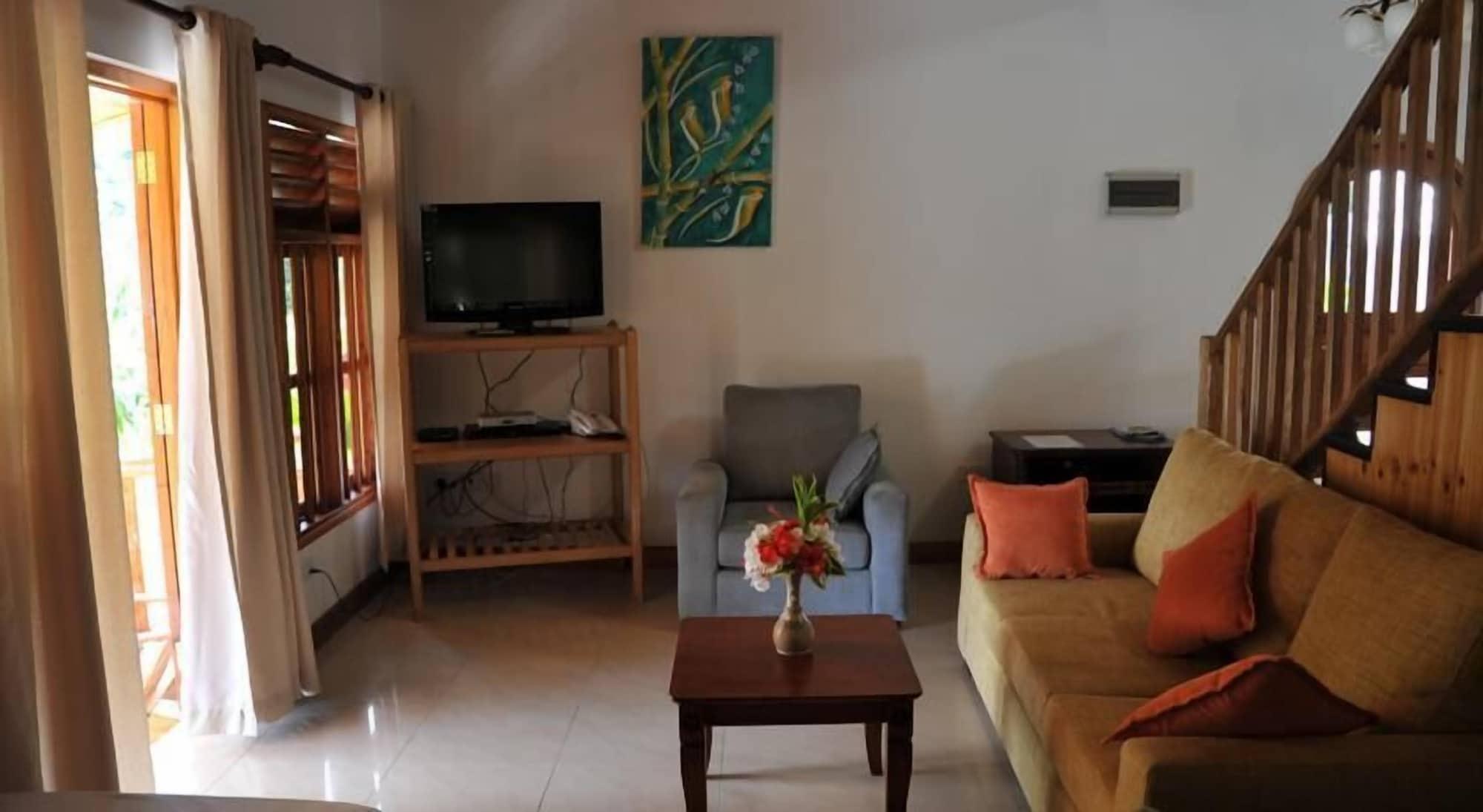 La Fontaine Holiday Apartment Bel Ombre Ngoại thất bức ảnh
