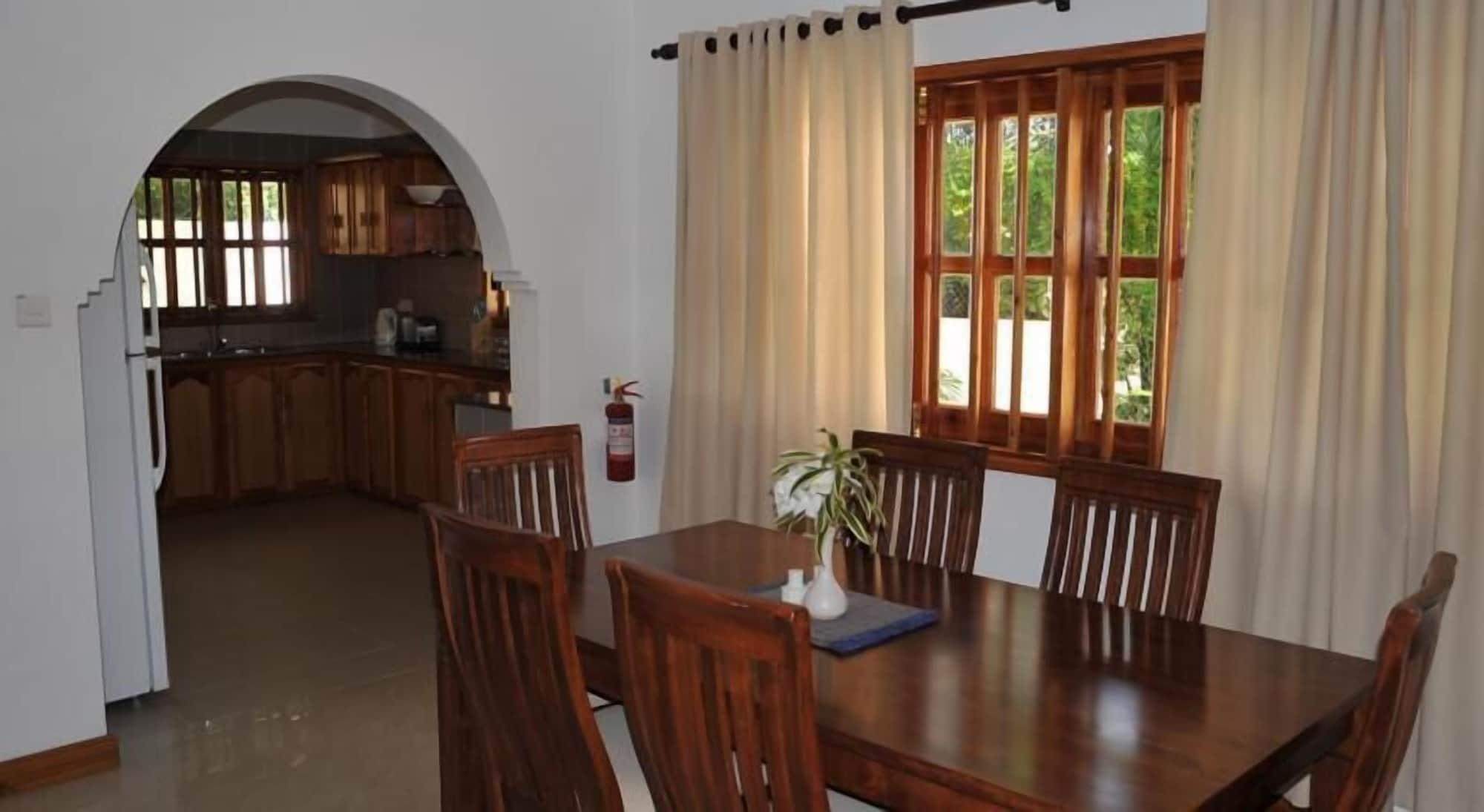 La Fontaine Holiday Apartment Bel Ombre Ngoại thất bức ảnh