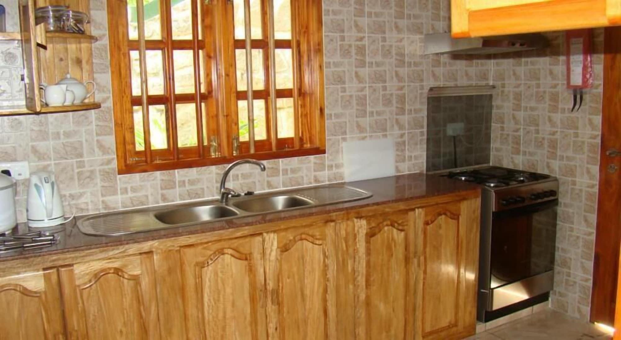 La Fontaine Holiday Apartment Bel Ombre Ngoại thất bức ảnh