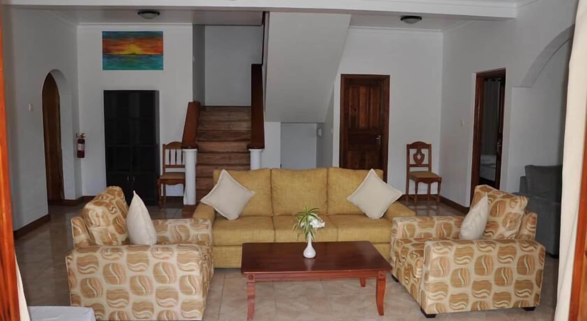 La Fontaine Holiday Apartment Bel Ombre Ngoại thất bức ảnh