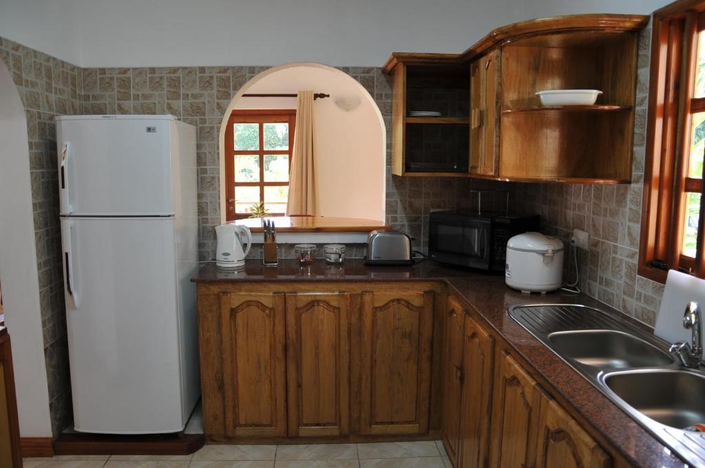 La Fontaine Holiday Apartment Bel Ombre Phòng bức ảnh