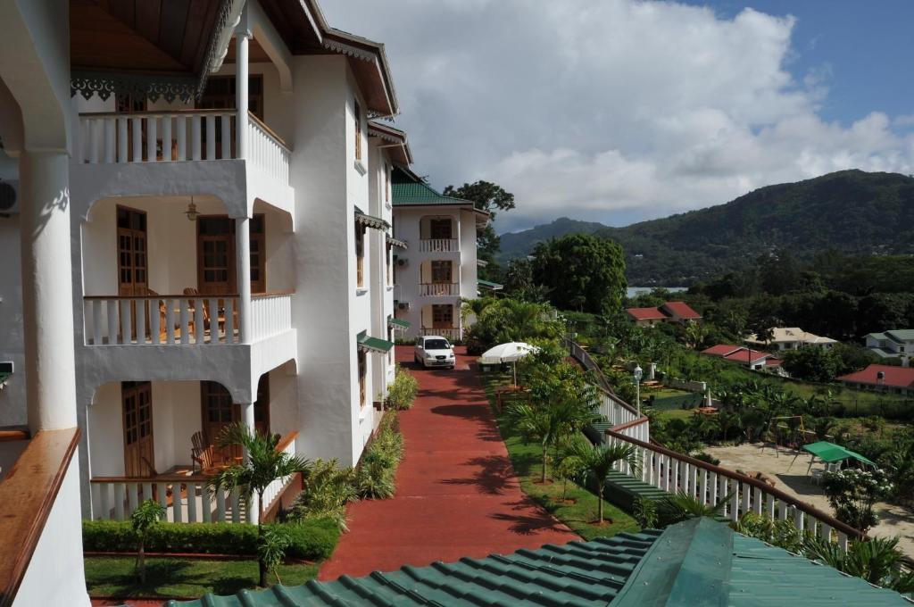 La Fontaine Holiday Apartment Bel Ombre Ngoại thất bức ảnh