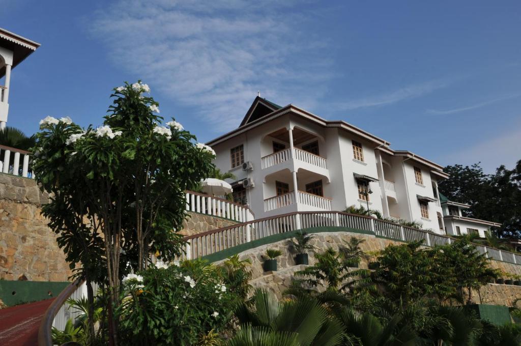 La Fontaine Holiday Apartment Bel Ombre Ngoại thất bức ảnh