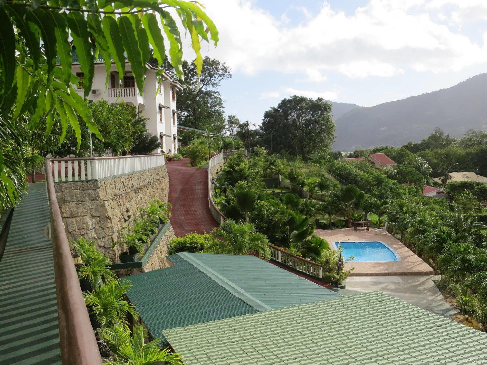 La Fontaine Holiday Apartment Bel Ombre Ngoại thất bức ảnh